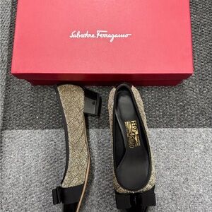 Salvatore Ferragamo Glitter Gold and Black Flats